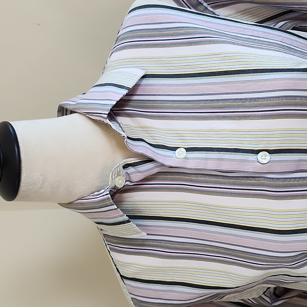 Gap Men's Fitted Button-Down Striped Collar Men's Shirt Size 15 - 15 1/2" Medium